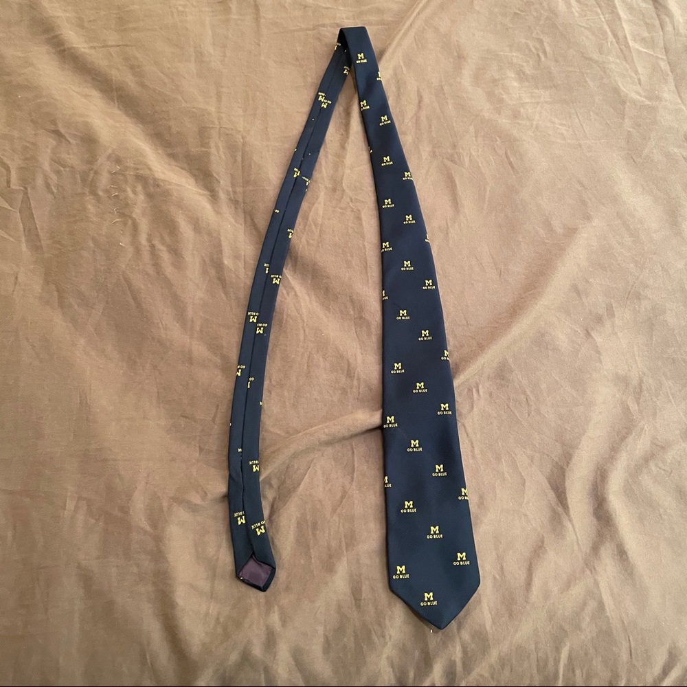 Van Boven Michigan Wolverines Go Blue Men’s Tie